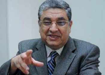 غضب رؤساء شركات توزيع الكهرباء بعد أنباء الإطاحة بهم