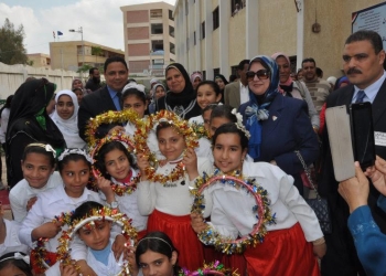 مدارس “كفر الدوار” بالبحيرة تفوز بالجائزة الدولية للمدارس