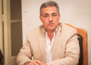  استقالة محافظ الاسكندرية بسبب  المرافق و البنية التحتية   