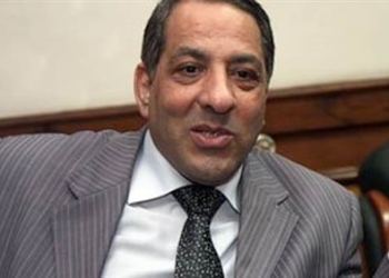 “المحامين العرب” يهنئ أبو مازن برفع العلم الفلسطينى 