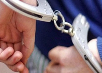 ضبط أحد الأشخاص لقيامه بمساومة فتيات قاصرات وعرض فيديوهات وصور لهن على ” الإنترنت “