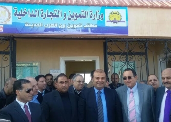  “حنفي” : إقامة مجمع إستهلاكي وفتح 4 مخابزببرج العرب