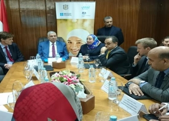 سفير بريطانيا يزور محكمة شمال القاهرة