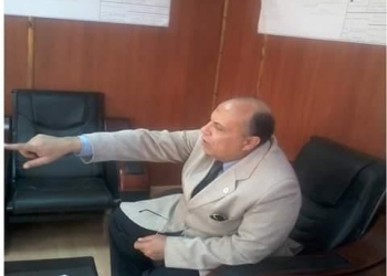 رئيس حماية الشواطئ يتفقد مشروع القناه الشعاعية 