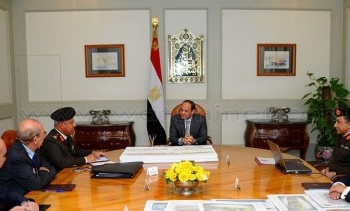 السيسى يجتمع بكامل الوزير لمتابعة الموقف التنفيذى لعدد من المشروعات القومية