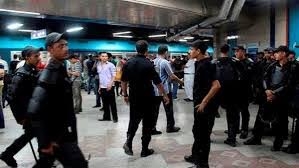 اجراءات أمنية مشددة بوسائل النقل العام وأجهزة للكشف عن المتفجرات