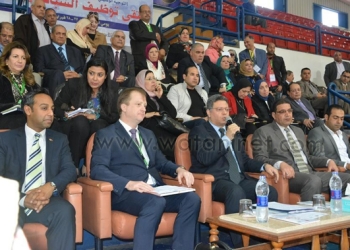   12 ألف فرصة عمل في ملتقي التوظيف ببورسعيد  