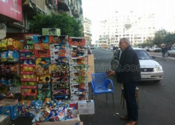 “عفيفي” يوجه انذار أخير لأصحاب المحلات ببورفؤاد 