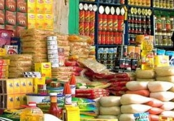 نقص السلع التموينية وإرتفاع أسعار الزيوت