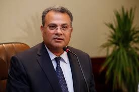 رئيس الكنيسة الإنجيلية يصل إحتفالية سات ٧ 