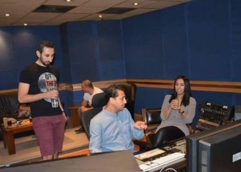 مروة ناجي تنهي تسجيل اغنية «إيدينا واحدة» 