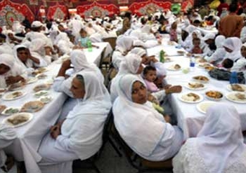 قطاع السجون ينظم إفطاراً جماعياً لنزيلات سجن القناطر ” نساء ”  