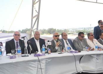 وزير النقل يزور الموقع المقترح لانشاء مارينا دهب