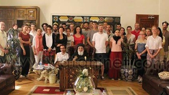 الأنبا بفنوتيوس يشهد إحتفال عيد العذراء بمشاركة الكورال الفرنسي بسمالوط 