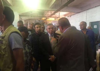 وزير التموين يتفقد مصانع الزيوت بالإسكندرية 