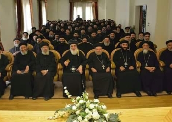 الأنبا بفنوتيوس يجتمع بكهنة إيبارشيته بسمالوط