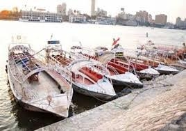 ضبط ١٢ مركب ومعدية نيلية مخالفة لشروط الملاحة في العيد