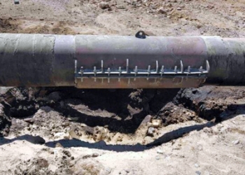 “الري” تسيطر على بقعة زيت بمنطقة رأس العش وجبل الزيت بالغردقة