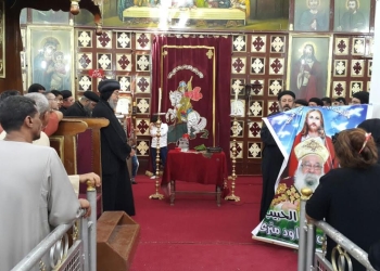 الأنبا يواقيم يصلي قداس الثالث للقمص المتنيح داود بأرمنت