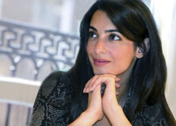 بعد انفصال أنجلينا جولي .. أمل كلوني محط الأنظار