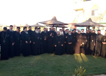 الأنبا أنجيلوس يترأس أجتماع مجمع كهنة شبرا الشمالية