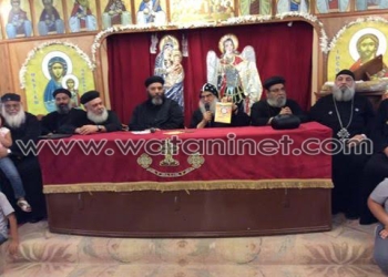 الأنبا موسي يتفقد أعمال اللجنة التحضيرية لمهرجان الكرازة بالعجمي