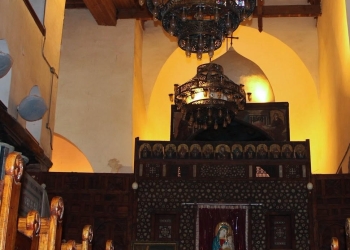 كنيسة المغارة تستعد لزيارة قداسة البابا تواضروس الثاني غدا
