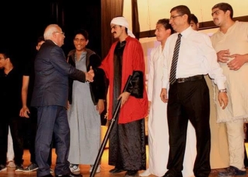 “محافظ بورسعيد يشهد العرض المسرحى لـ ” المحاكمة 