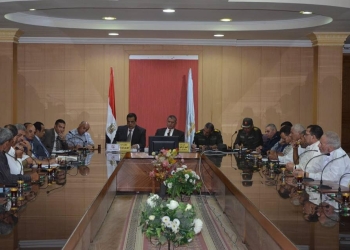 ” بدين “يناقش مشاكل البرلس مع جمعيات الصيادين  