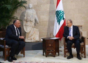 وزير الخارجية يسلم الرئيس اللبناني رسالة تضامن من السيسي