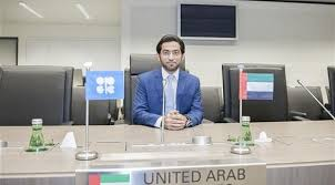 محافظ الامارات :ملتزمون بسد حاجات الاسواق العالمية من النفط