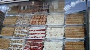 ضبط نصف طن حلوى المولد بها مواد مسرطنة بسوهاج