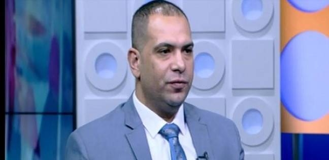 نقيب البقالين التموينيين: من الأفضل توزيع بقال التموين لنقاط الخبز