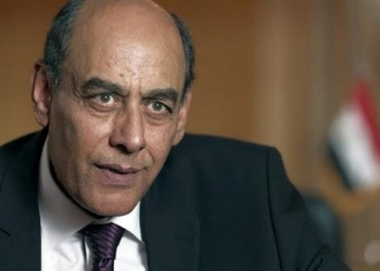 احمد بدير محامى في “الحصان الأسود”