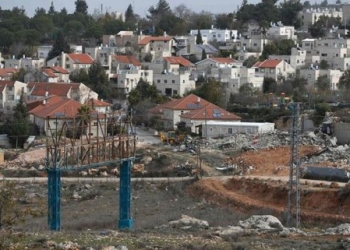 الحكومة الفلسطينية تقر خطة للتصدي لمخططات الاستيطان