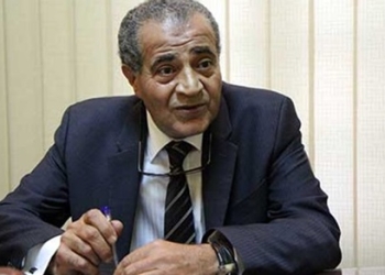 التموين: الانتهاء من تحويل البطاقات الورقية لذكية آخر مارس