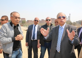 محافظ القاهرة يتفقد صوامع حلوان ومحطة مياه كفر العلو
