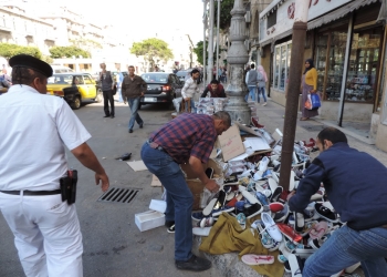  مدير أمن الإسكندرية يقود حملة لرفع إشغالات المنشية
