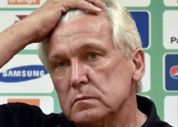 إقالة مدرب المنتخب التونسي هنري كسبرجاك
