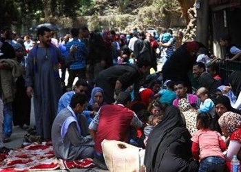 حديقة الحيوان بالجيزة تستقبل المحتفلين بشم النسيم بولادات للغزلان