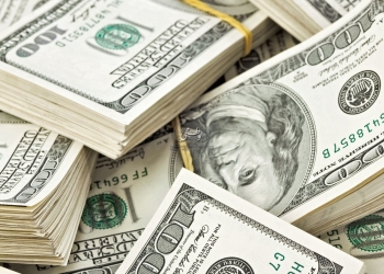 ثبات أسعار صرف الدولار والعملات بالبنوك