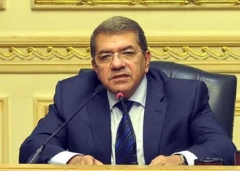 وزير المالية: لا مانع من إلغاء الحد الأقصى لعلاوة غير المخاطبين بالخدمة المدنية