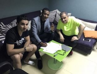 محمد رمضان يوقع عقد فيلم "ديزل" مع المنتج أحمد السبكى