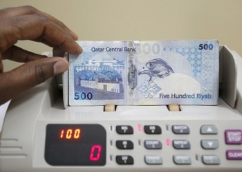 بنوك قطر تفقد 7.6 % من ودائع العملاء الأجانب