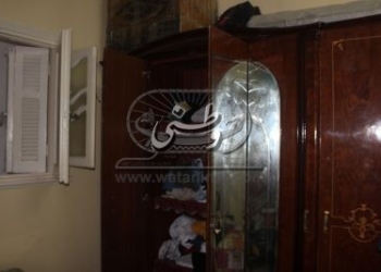 “وطني” داخل منزل شهيد كفرالدوار في أحداث العريش