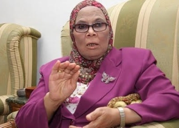 نصير: تطالب بمنح المراة نصف ثروة الزوج بعد وفاته