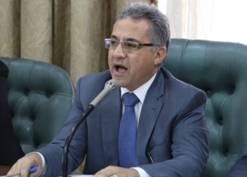 السجينى: نرفض ابتزاز المواطنين بالشارع ويجب تنظيم أماكن انتظار السيارات