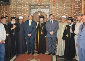 محافظ الدقهلية يزور معالم دير مارجرجس بـ”ميت دمسيس برفقة 3 أساقفة