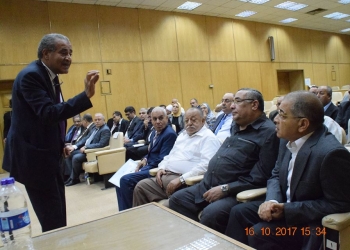 “المصيلحي” يحذر البقالين من تجميع كروت التموين