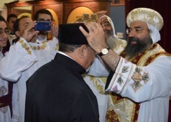 رسامة شمامسة جدد بكنيسة البابا كيرلس السادس بفيرچينيا